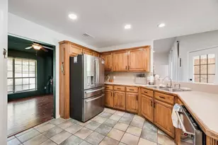 841 S Clinton Ln, Midlothian, TX 76065 - Photo 20