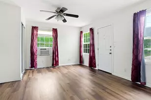 1402 Congress St, Denton, TX 76201 - Photo 4
