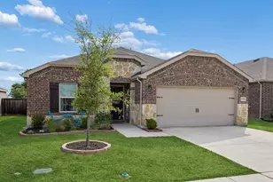 1303 Binfield Dr, Forney, TX 75126 - Photo 2