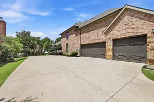 8810 Crockett Dr, Argyle, TX 76226 - Photo 2