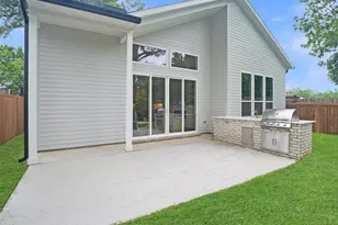 2610 Emmett St, Dallas, TX 75211 - Photo 28