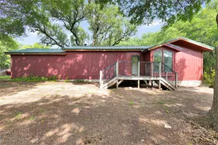 205 Bluebonnet Ct, Cresson, TX 76035 - Photo 6