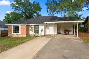 316 Coral Reef St, Gun Barrel City, TX 75156 - Photo 22