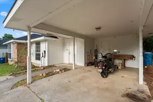 316 Coral Reef St, Gun Barrel City, TX 75156 - Photo 22