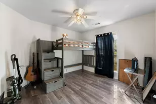 316 Coral Reef St, Gun Barrel City, TX 75156 - Photo 16