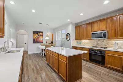 8690 Kennsington Street, Frisco, TX 75036 - Photo 16