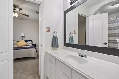 8690 Kennsington Street, Frisco, TX 75036 - Photo 34