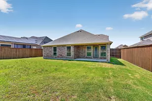 557 Lake Bluff Ave, Oak Point, TX 75068 - Photo 30