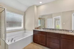 557 Lake Bluff Ave, Oak Point, TX 75068 - Photo 22