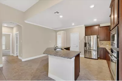 557 Lake Bluff Avenue, Oak Point, TX 75068 - Photo 14