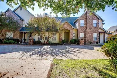 5882 Pecan Chase, Benbrook, TX 76132 - Photo 1