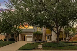 736 Sunkist Ln, Plano, TX 75025 - Photo 1
