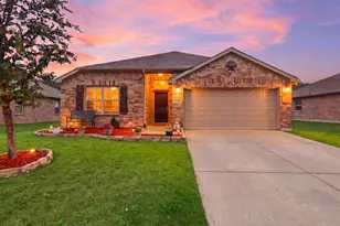 358 Highmeadow Dr, Aubrey, TX 76227 - Photo 1