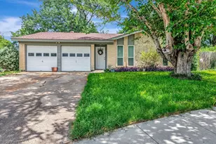 5913 Cathy Ct, Watauga, TX 76148 - Photo 2
