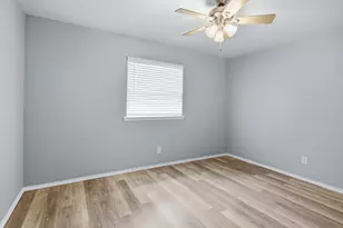 5913 Cathy Ct, Watauga, TX 76148 - Photo 16