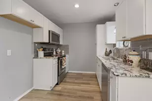 5913 Cathy Ct, Watauga, TX 76148 - Photo 12