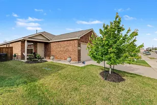 14056 Drover St, Pilot Point, TX 76258 - Photo 2