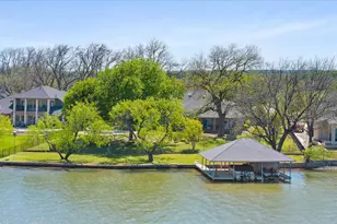 1302 E Baja Ct, Granbury, TX 76048 - Photo 38