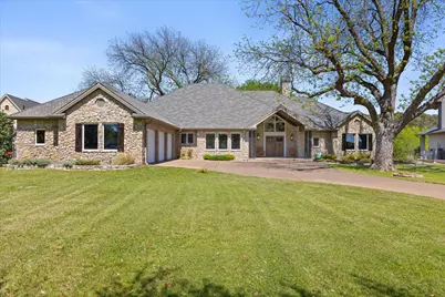 1302 E Baja Court, Granbury, TX 76048 - Photo 4