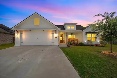 330 Daisy Lane, Robinson, TX 76706 - Photo 1