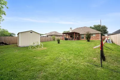 507 Sonny Avenue, Ennis, TX 75119 - Photo 24