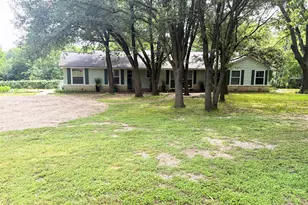 2815 N 43rd St, Waco, TX 76710 - Photo 2