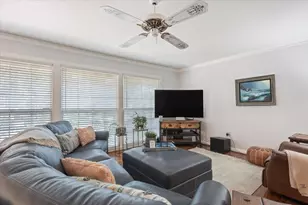 2815 N 43rd St, Waco, TX 76710 - Photo 6