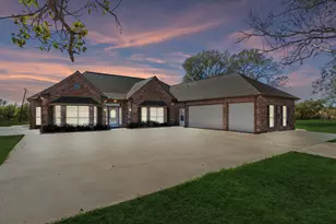 5646 Co Rd 2909, Dodd City, TX 75438 - Photo 2