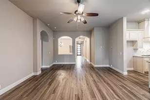 1965 Silverleaf Dr, Glenn Heights, TX 75154 - Photo 10