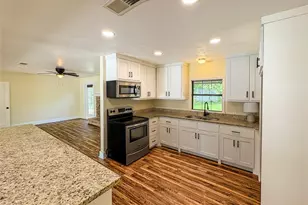 367 Pecan St, Van, TX 75790 - Photo 14