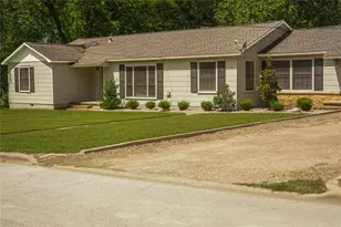 367 Pecan St, Van, TX 75790 - Photo 30