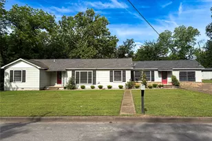 367 Pecan St, Van, TX 75790 - Photo 1