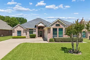 205 Rushcreek Dr, Wylie, TX 75098 - Photo 2