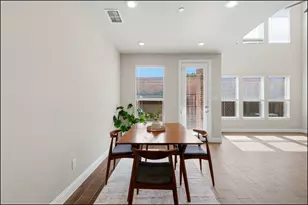 3621 Harebell Dr, Carrollton, TX 75007 - Photo 10