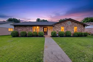 949 Meadowdale Cir, Garland, TX 75043 - Photo 40