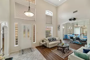 3921 Harrison Ct, Carrollton, TX 75010 - Photo 4