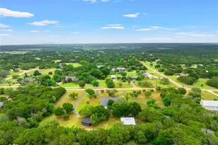 1072 Chapman Rd, Crawford, TX 76638 - Photo 38