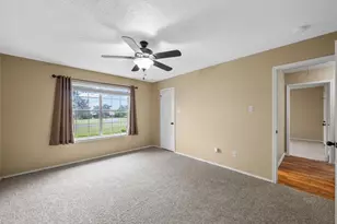 1072 Chapman Rd, Crawford, TX 76638 - Photo 26