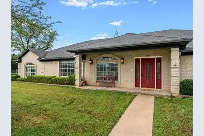 1072 Chapman Road, Crawford, TX 76638 - Photo 4