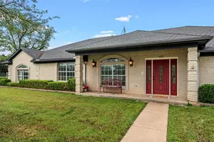 1072 Chapman Rd, Crawford, TX 76638 - Photo 4