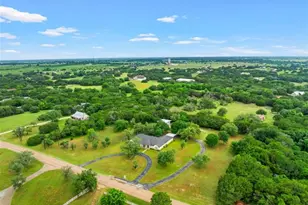1072 Chapman Rd, Crawford, TX 76638 - Photo 36