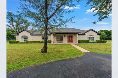 1072 Chapman Road, Crawford, TX 76638 - Photo 2