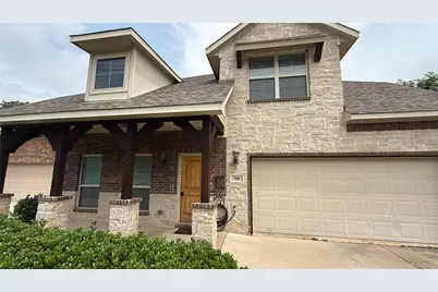 700 N Irving Heights Drive, Irving, TX 75061 - Photo 2