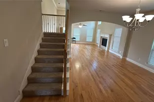 700 N Irving Heights Dr, Irving, TX 75061 - Photo 18