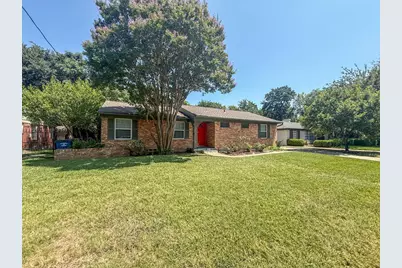 6461 Danbury Lane, Dallas, TX 75214 - Photo 2