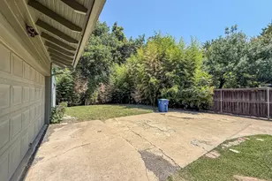 6461 Danbury Ln, Dallas, TX 75214 - Photo 28