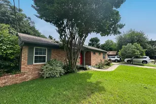 6461 Danbury Ln, Dallas, TX 75214 - Photo 2