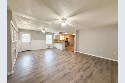 6461 Danbury Lane, Dallas, TX 75214 - Photo 14