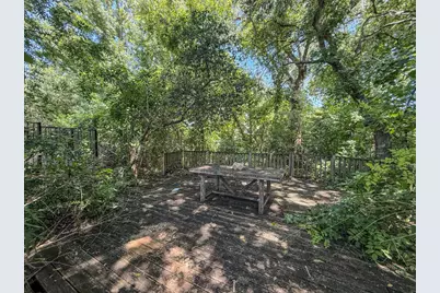 6461 Danbury Lane, Dallas, TX 75214 - Photo 34