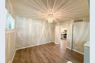 6461 Danbury Lane, Dallas, TX 75214 - Photo 8
